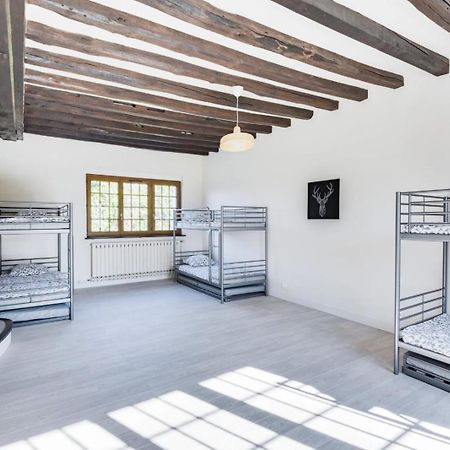 Crazy Villa Etisseaux 45 - Heated Pool - Volley Court - 1H30 Paris - 45P Saint-Maurice-sur-Aveyron ภายนอก รูปภาพ