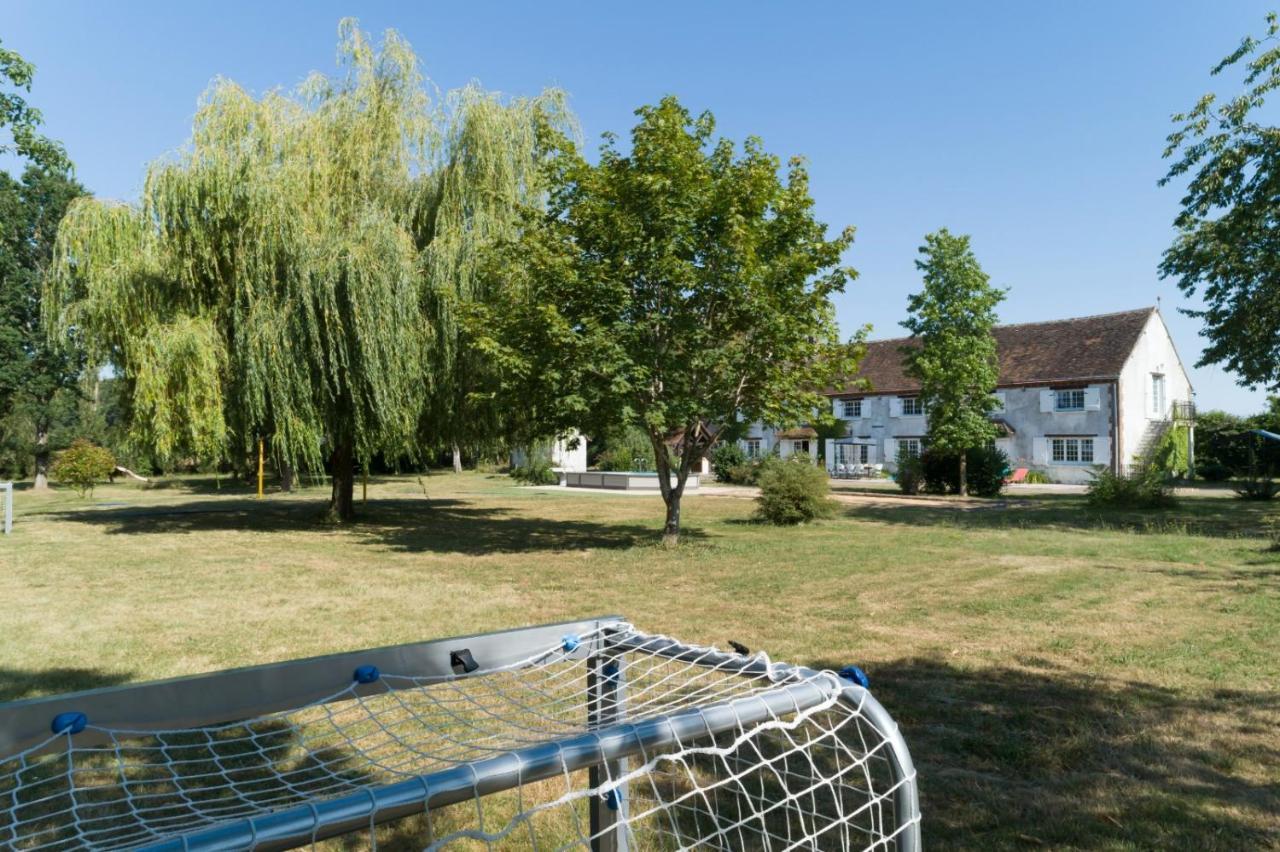 Crazy Villa Etisseaux 45 - Heated Pool - Volley Court - 1H30 Paris - 45P Saint-Maurice-sur-Aveyron ภายนอก รูปภาพ