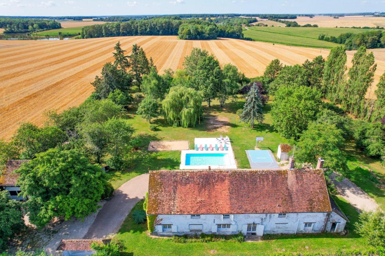 Crazy Villa Etisseaux 45 - Heated Pool - Volley Court - 1H30 Paris - 45P Saint-Maurice-sur-Aveyron ภายนอก รูปภาพ